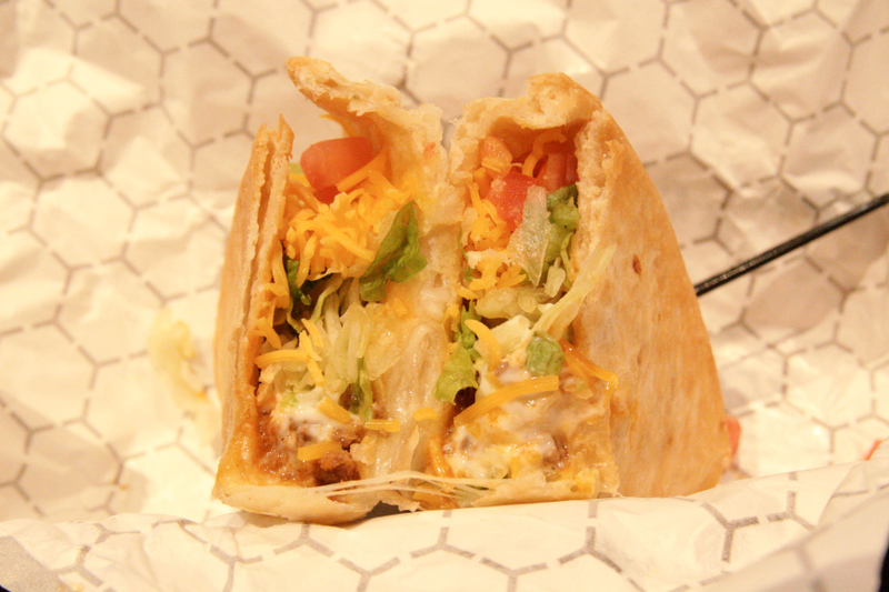 Illustration for article titled The A.V. Club tries the new Quesalupa from Taco Bell